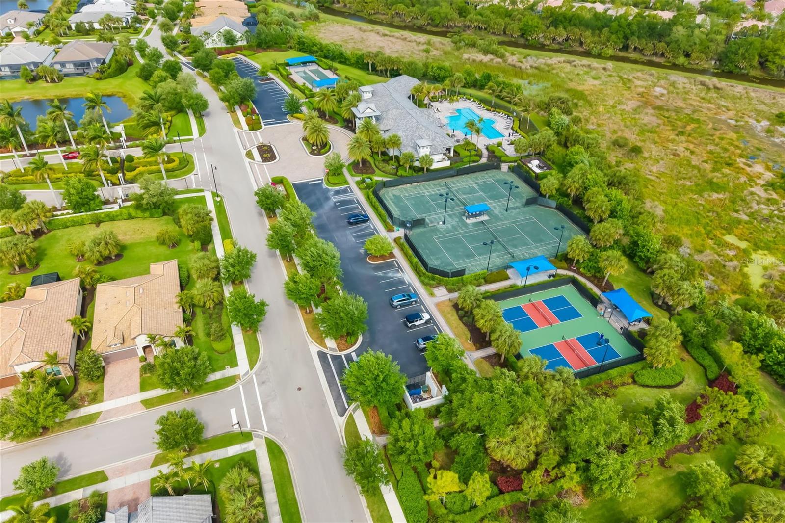 HAMMOCK PRESERVE ON PALMER RANCH - Residential