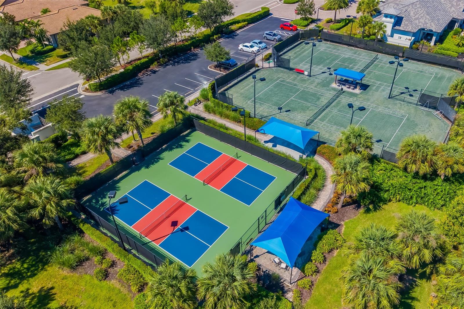 HAMMOCK PRESERVE ON PALMER RANCH - Residential