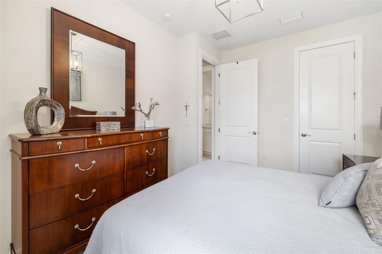 HAMMOCK PRESERVE ON PALMER RANCH - Residential