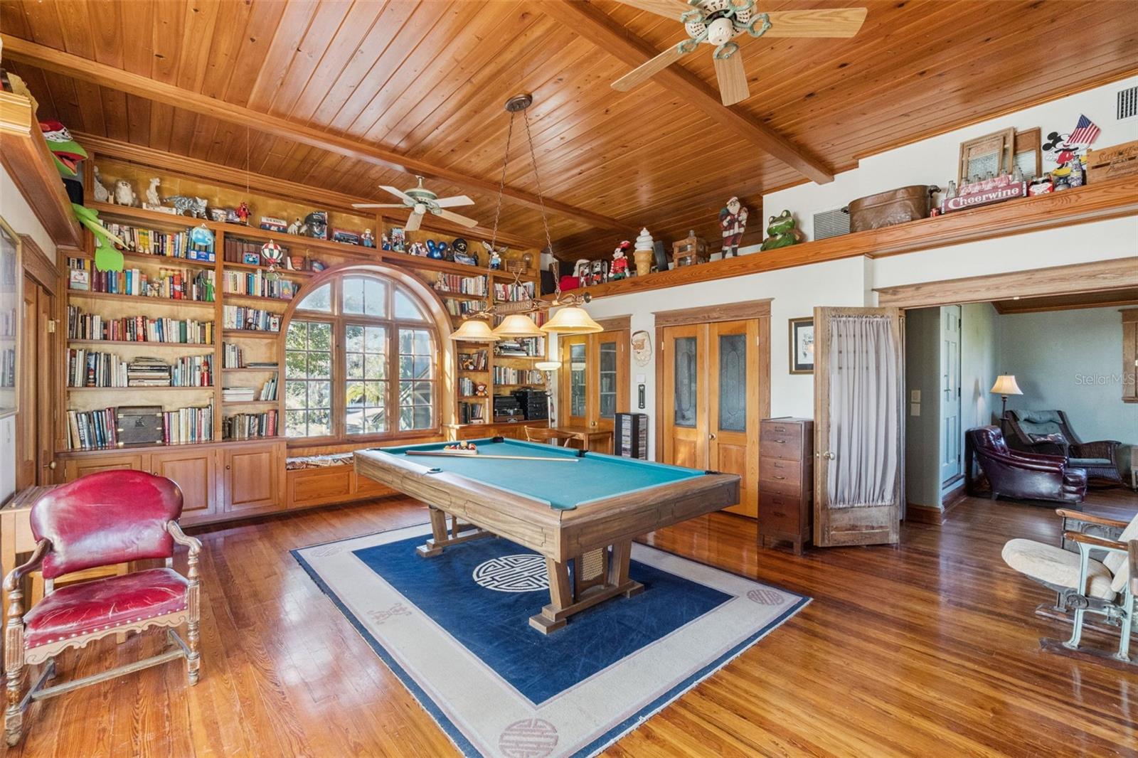 KAROLINA ON KILLARNEY - Residential