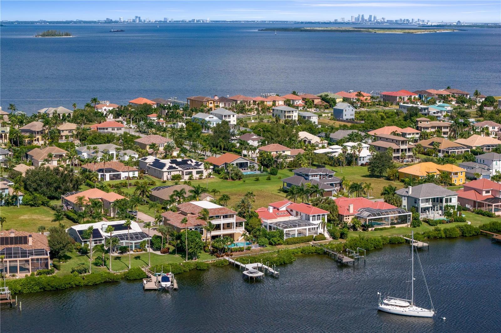 1ST | FLAT ISLAND - Residential