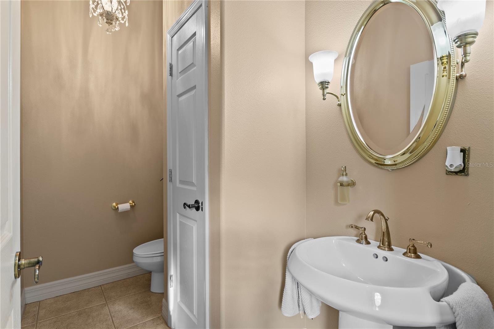 1ST | FLAT ISLAND - Residential