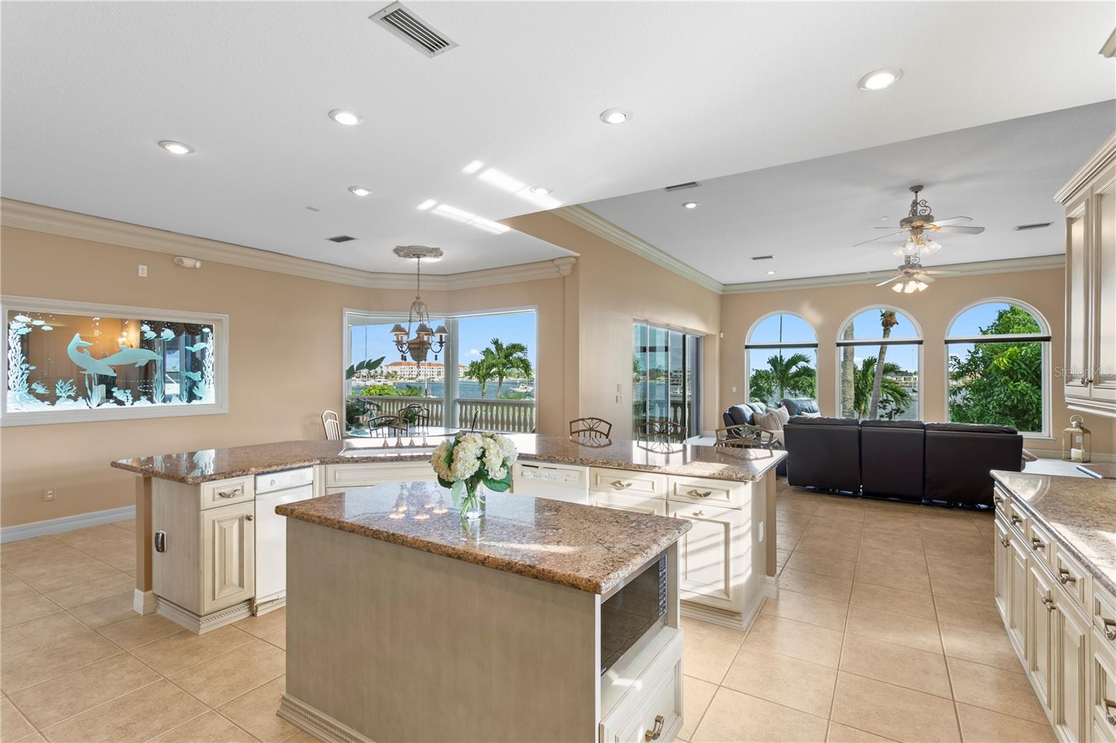 1ST | FLAT ISLAND - Residential