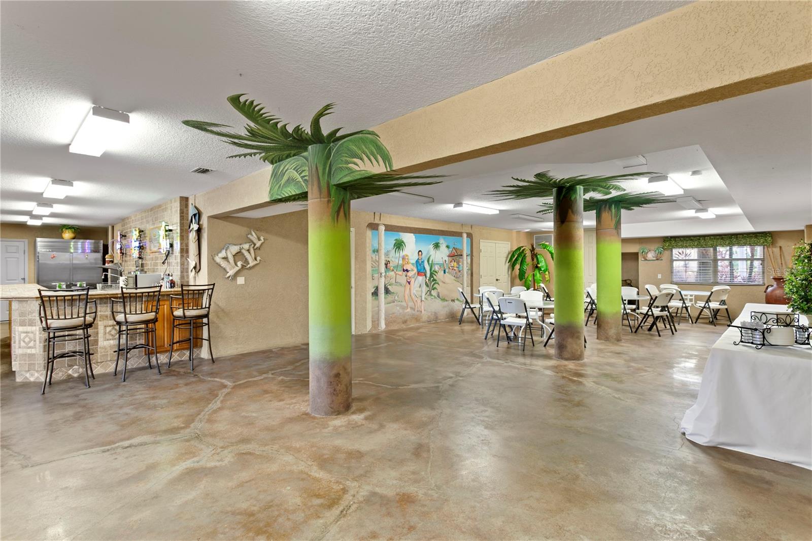 1ST | FLAT ISLAND - Residential