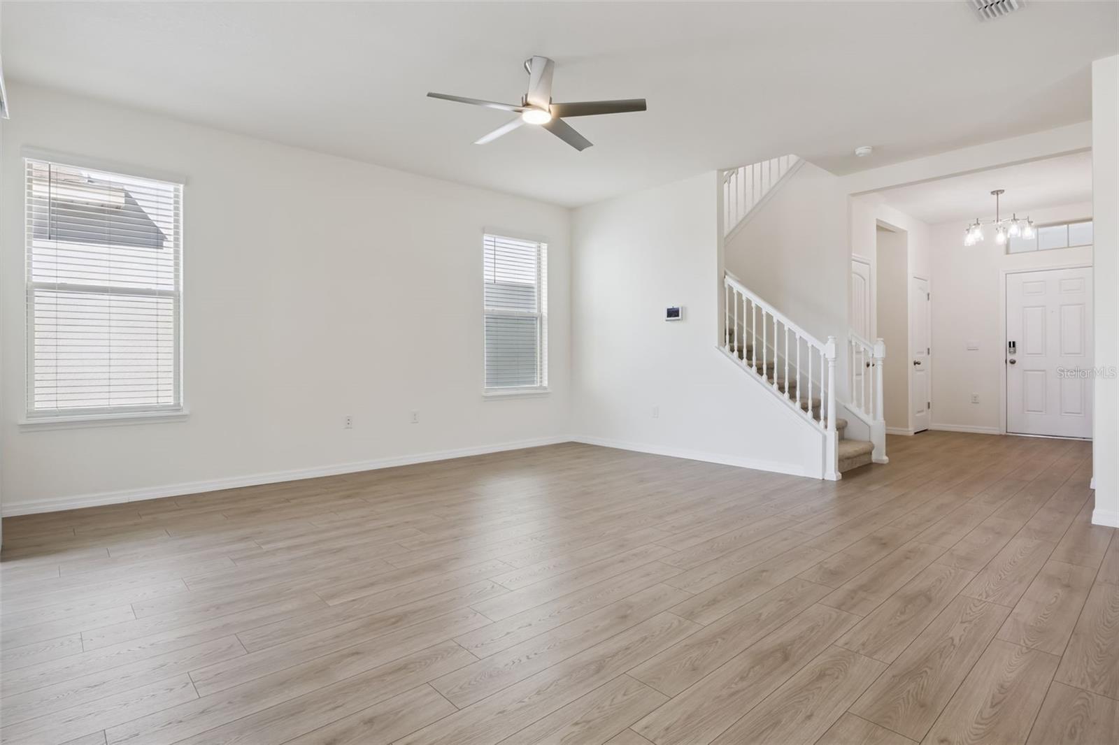 WATERLEIGH PH 5 - Residential Lease