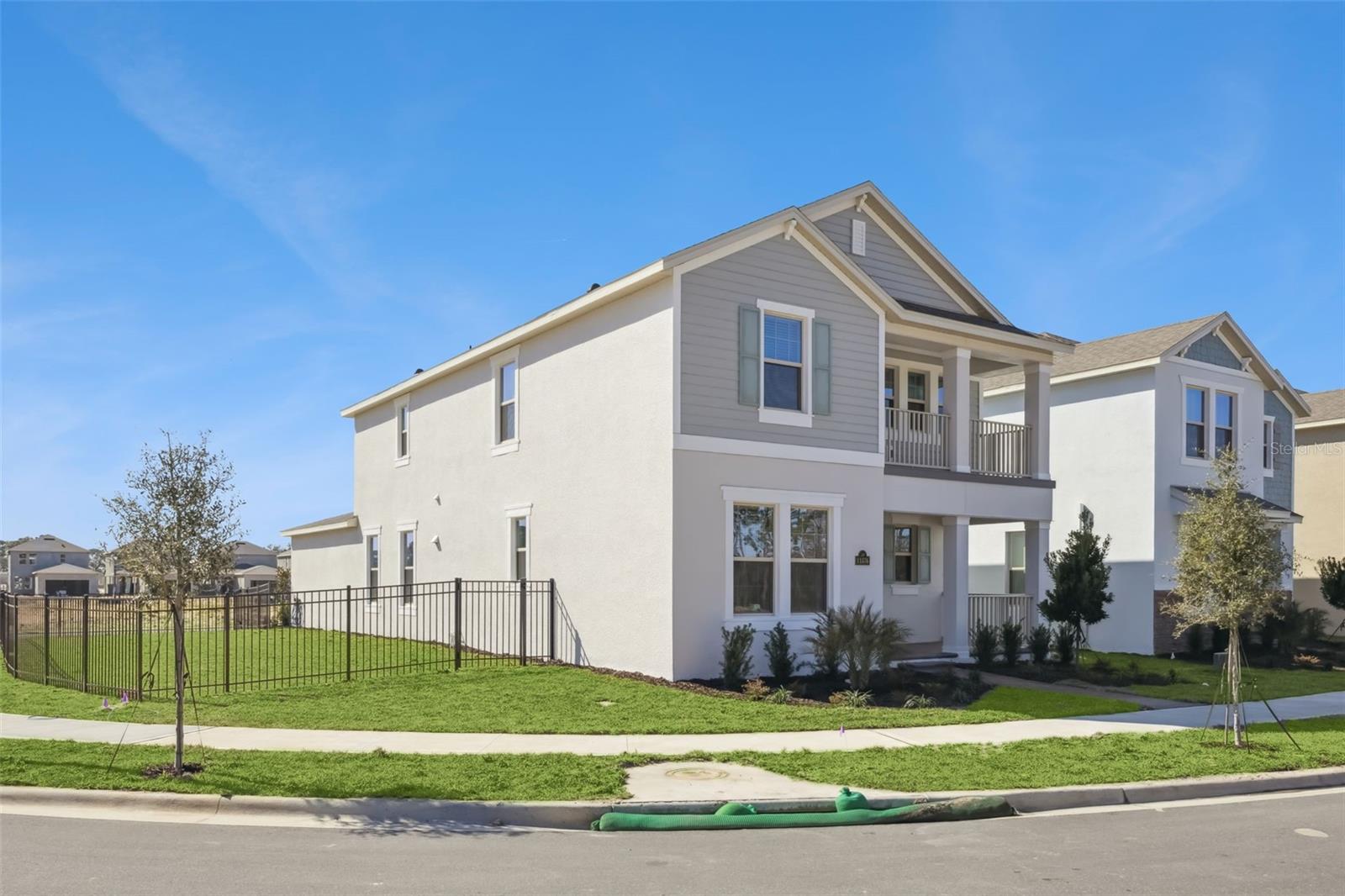 WATERLEIGH PH 5 - Residential Lease