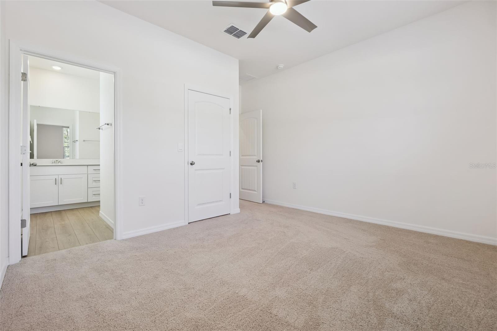 WATERLEIGH PH 5 - Residential Lease