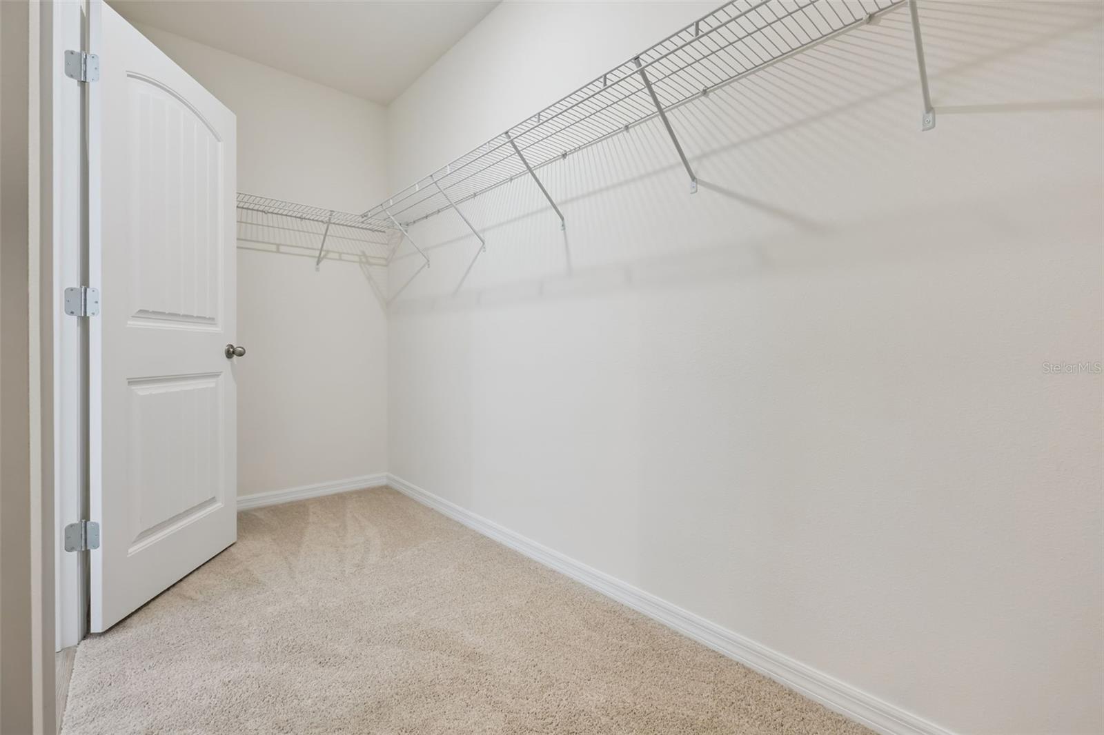 WATERLEIGH PH 5 - Residential Lease