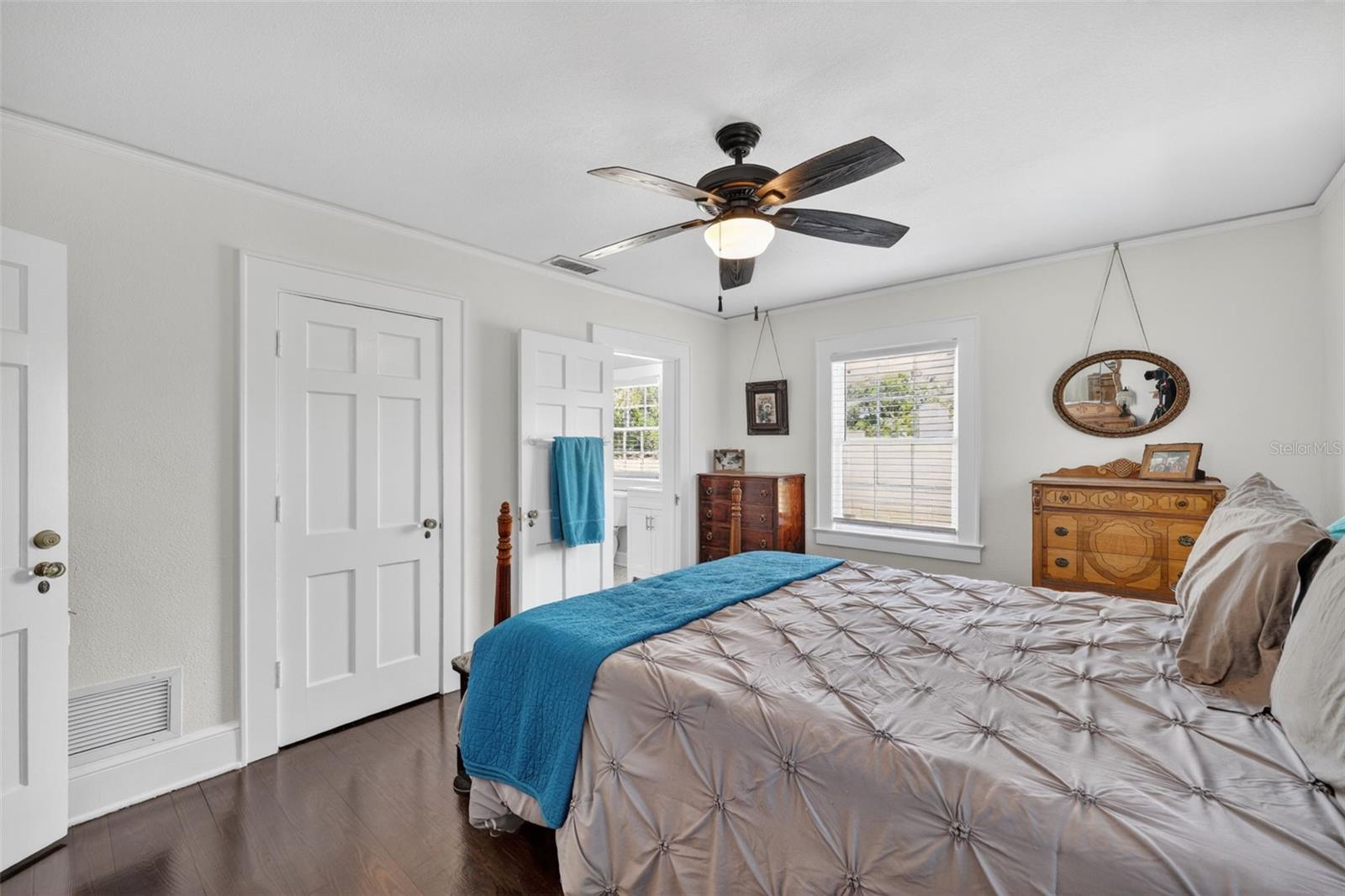 COUNTRY CLUB ADD - Residential