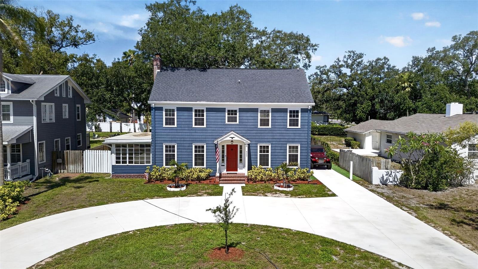 320 N BETTY LANE