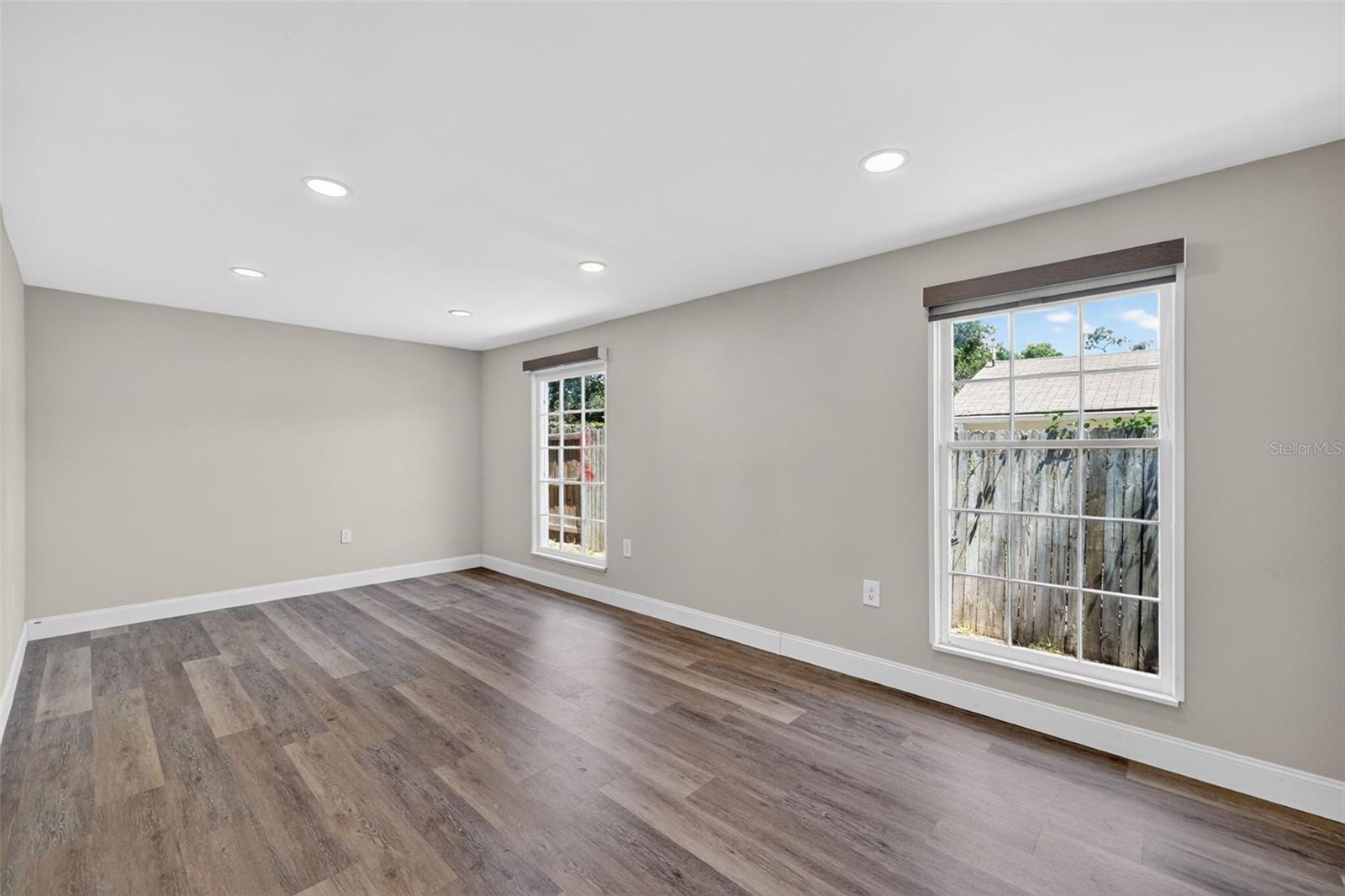 COUNTRY CLUB ADD - Residential