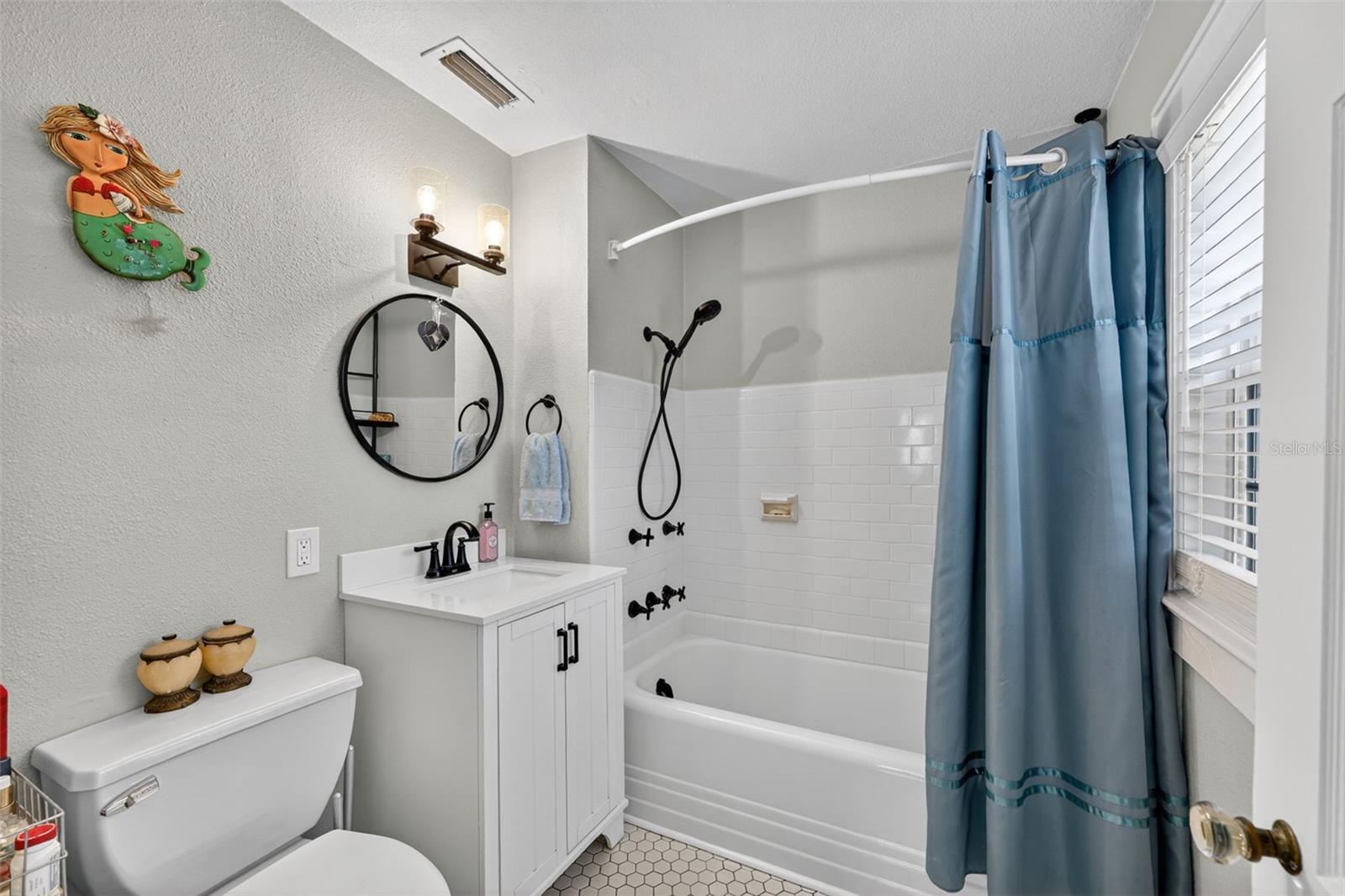 COUNTRY CLUB ADD - Residential