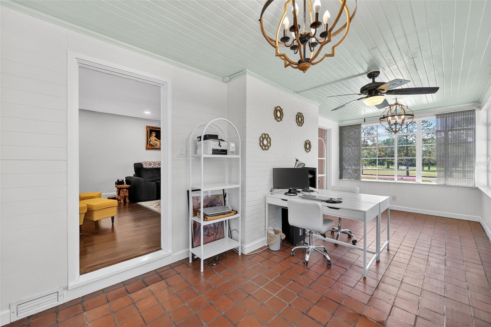 COUNTRY CLUB ADD - Residential