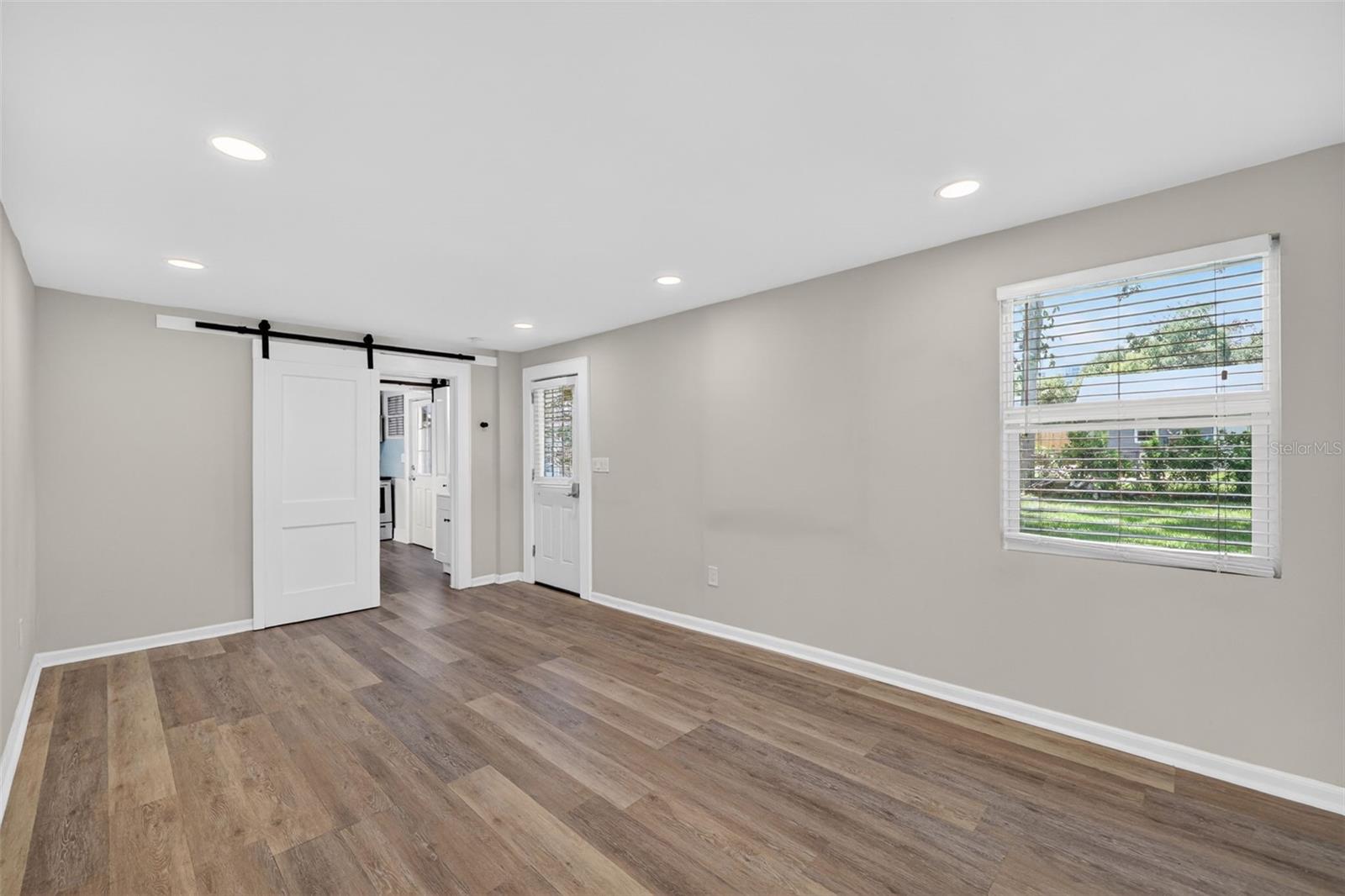 COUNTRY CLUB ADD - Residential