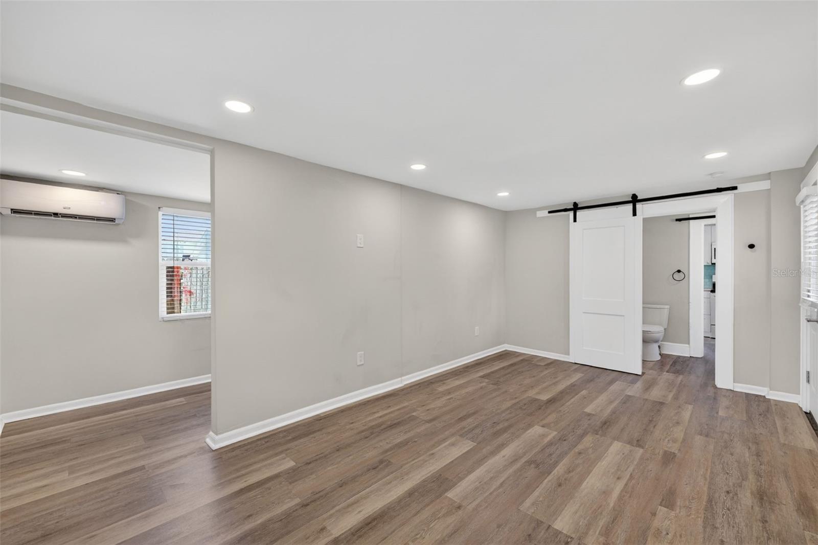 COUNTRY CLUB ADD - Residential