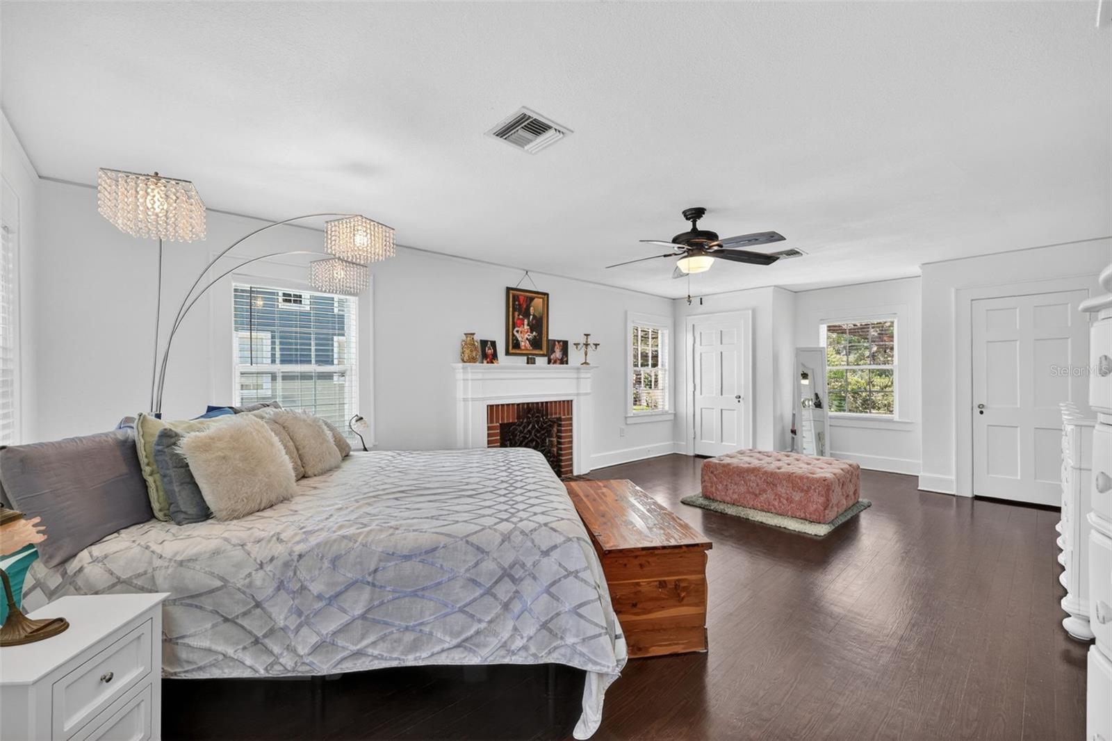 COUNTRY CLUB ADD - Residential