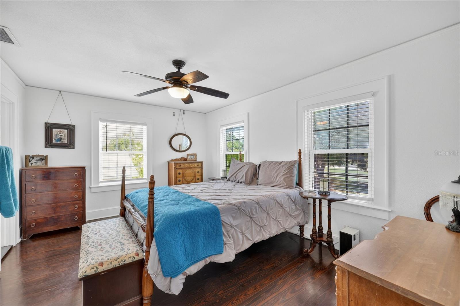 COUNTRY CLUB ADD - Residential