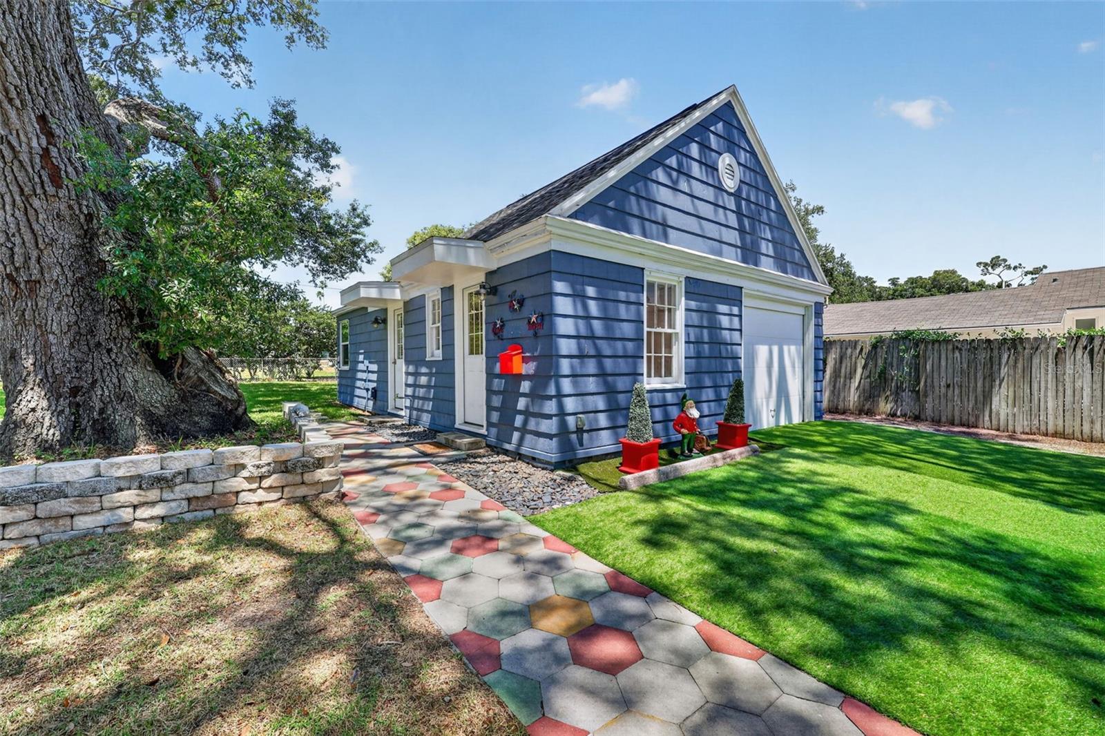 COUNTRY CLUB ADD - Residential