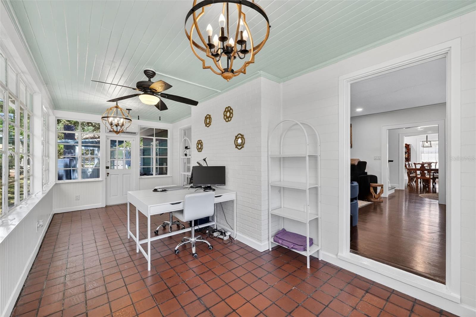 COUNTRY CLUB ADD - Residential