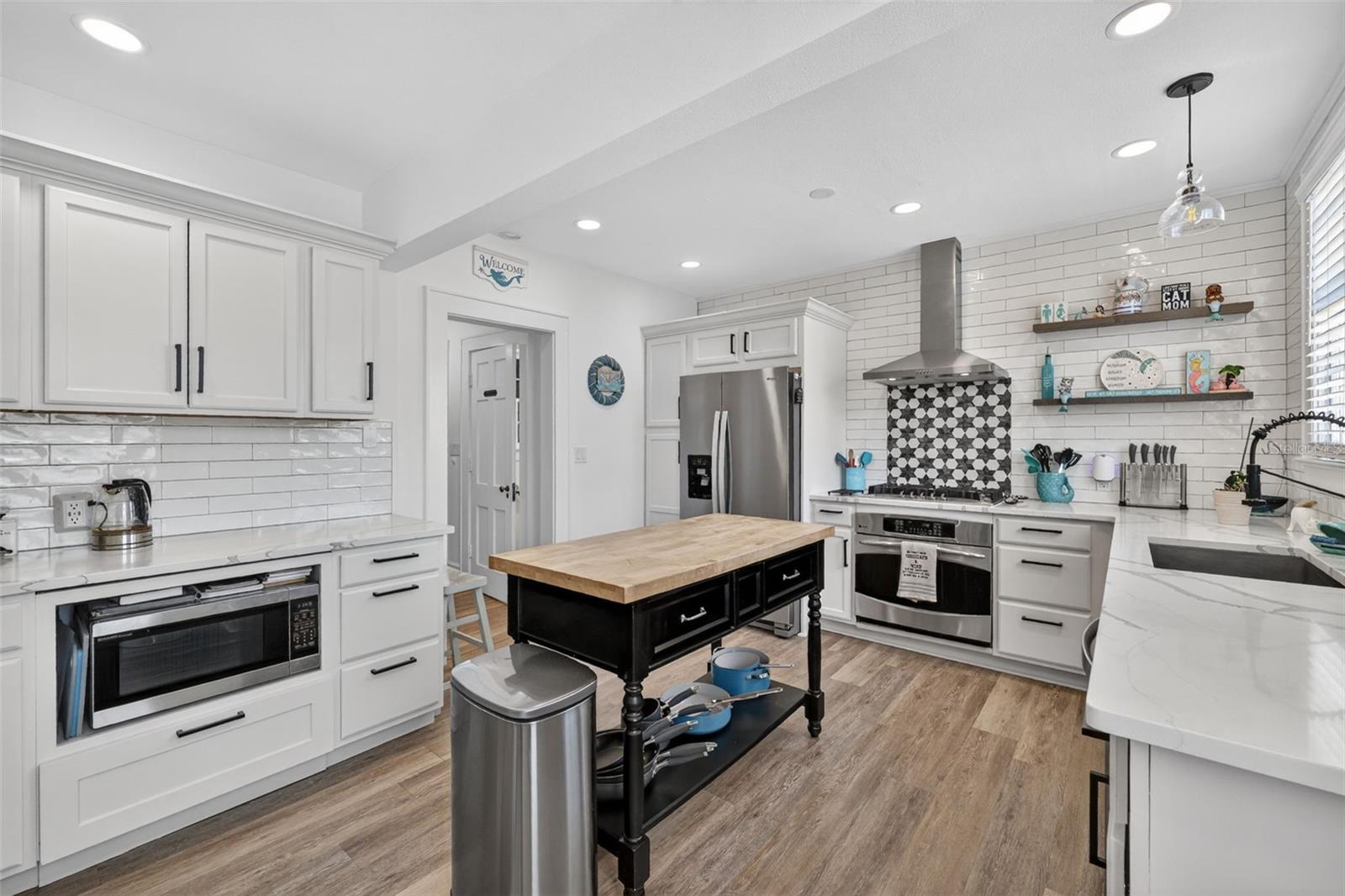 COUNTRY CLUB ADD - Residential