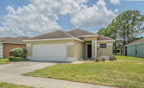 Photo of 5553 Gallant Fox Court, Wesley Chapel, FL 33544 (MLS # TB8502490)