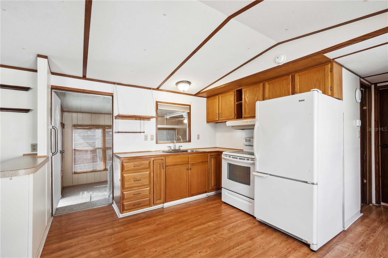 BETMAR ACRES - Residential