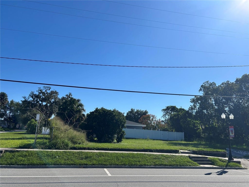 Photo of 1385 Martin Luther King Jr Boulevard, Bartow, FL 33830 (MLS # L4965986)