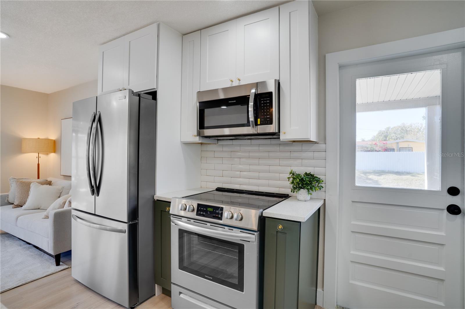 MEADOW LAWN 7TH ADD - Residential