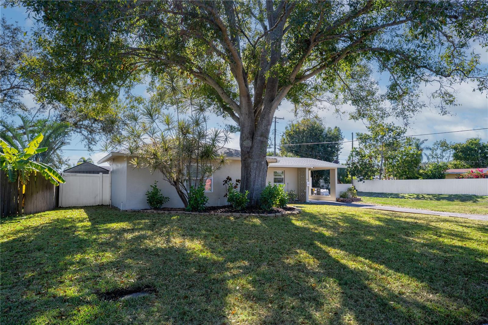 MEADOW LAWN 7TH ADD - Residential