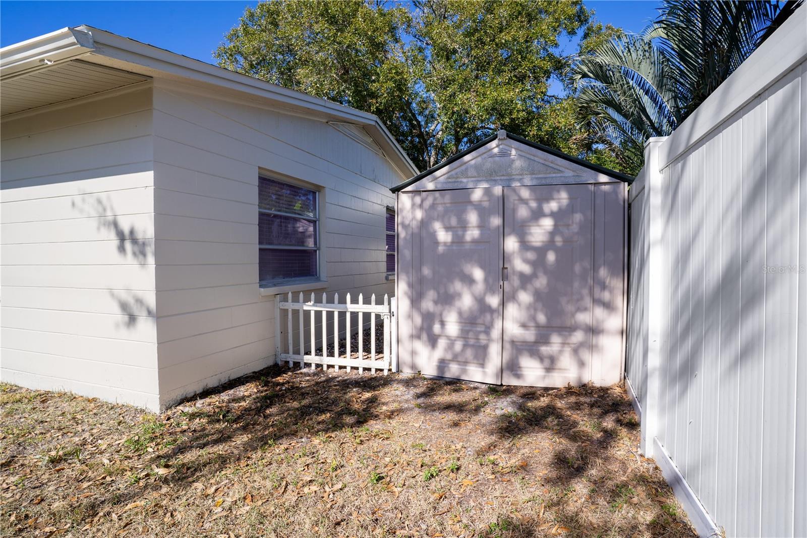 MEADOW LAWN 7TH ADD - Residential