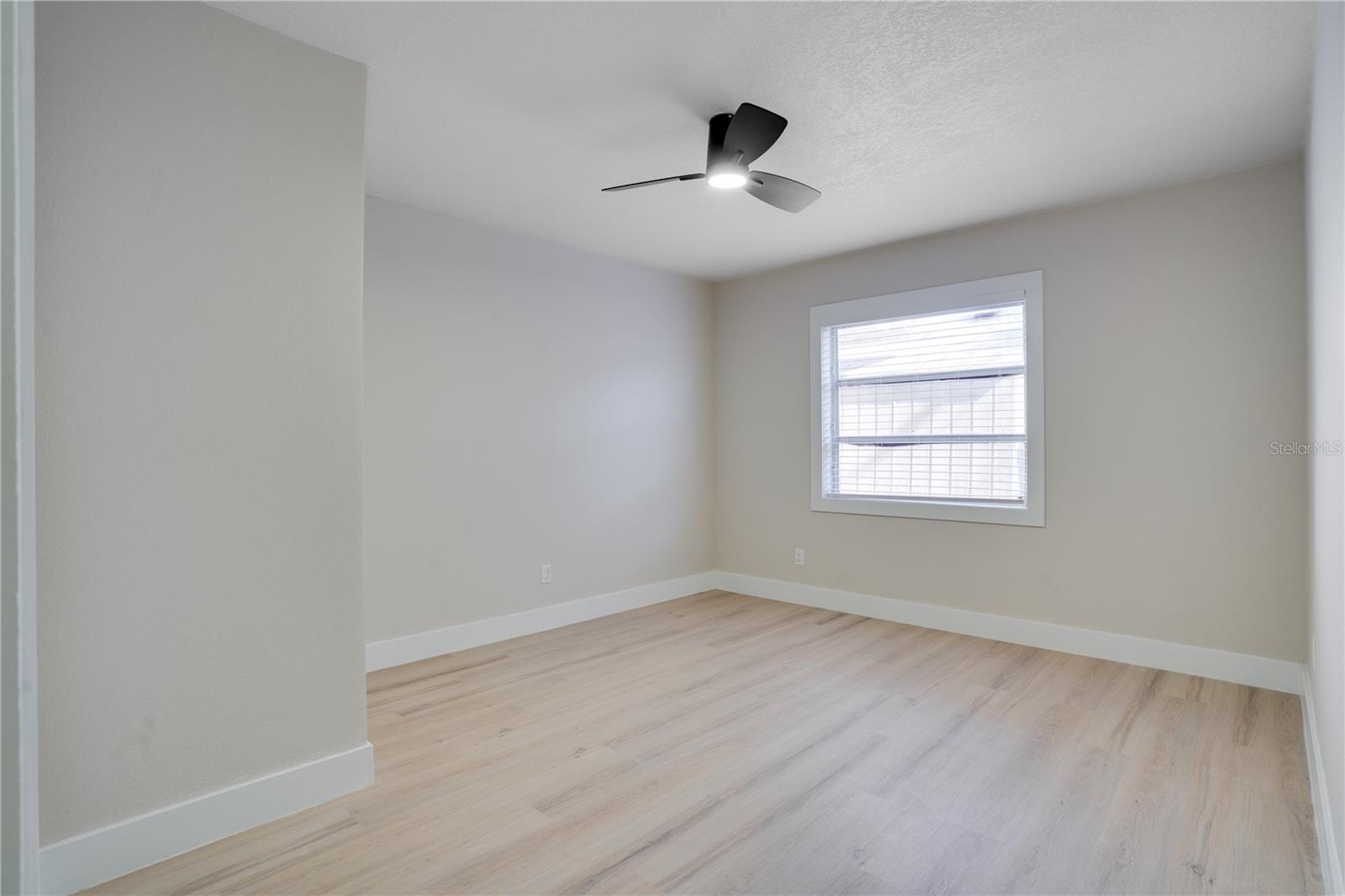 MEADOW LAWN 7TH ADD - Residential