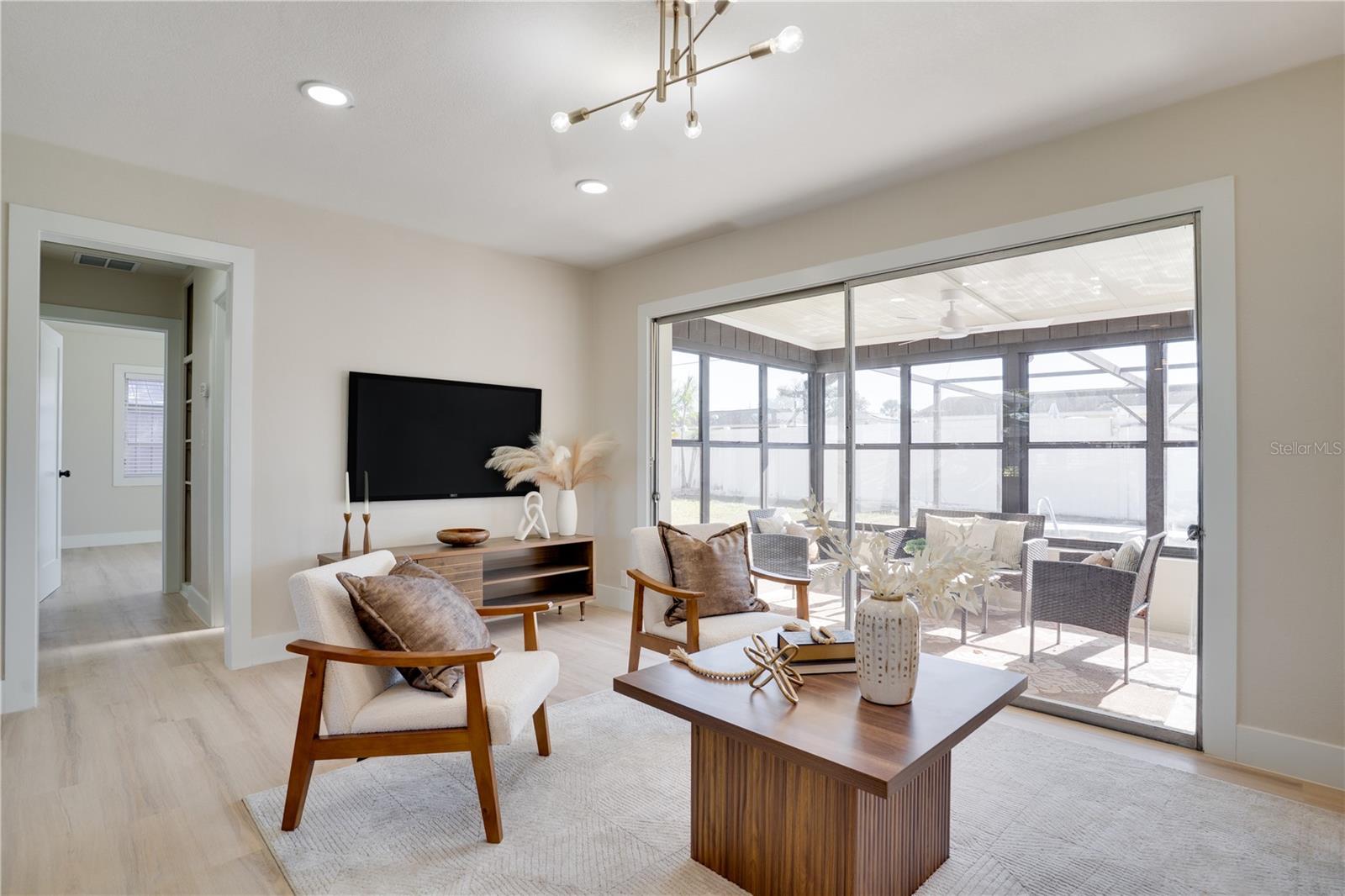 MEADOW LAWN 7TH ADD - Residential