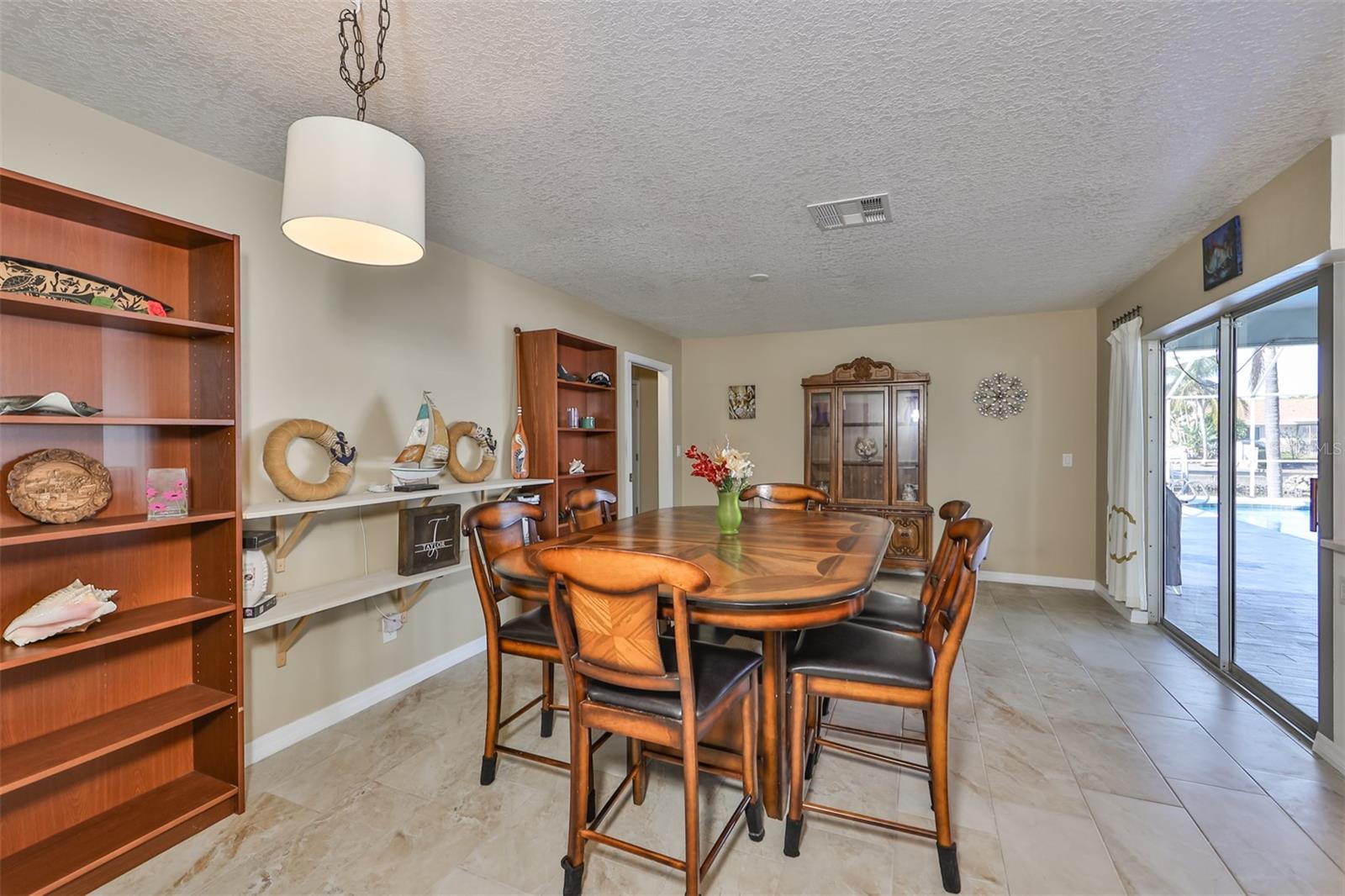 APOLLO BEACH UNIT 13 PT 1 RE - Residential