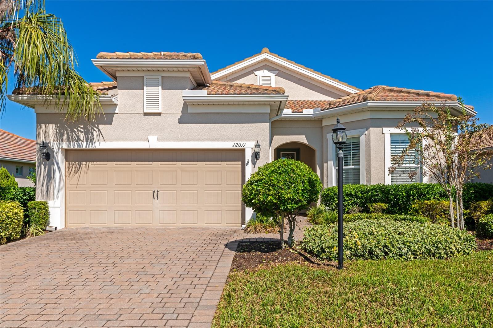 12011 SEABROOK AVENUE