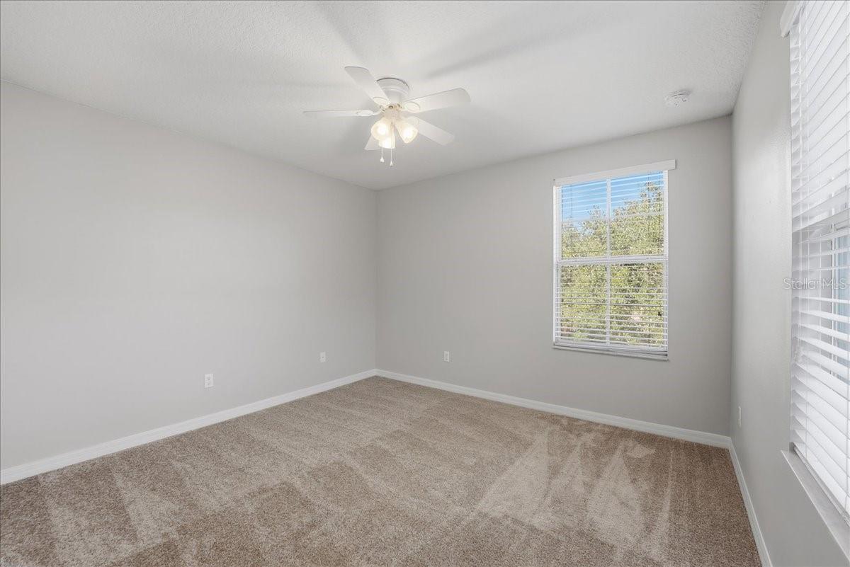 CLAYTON CROSSING TWNHMS SECOND AMD - Residential Lease