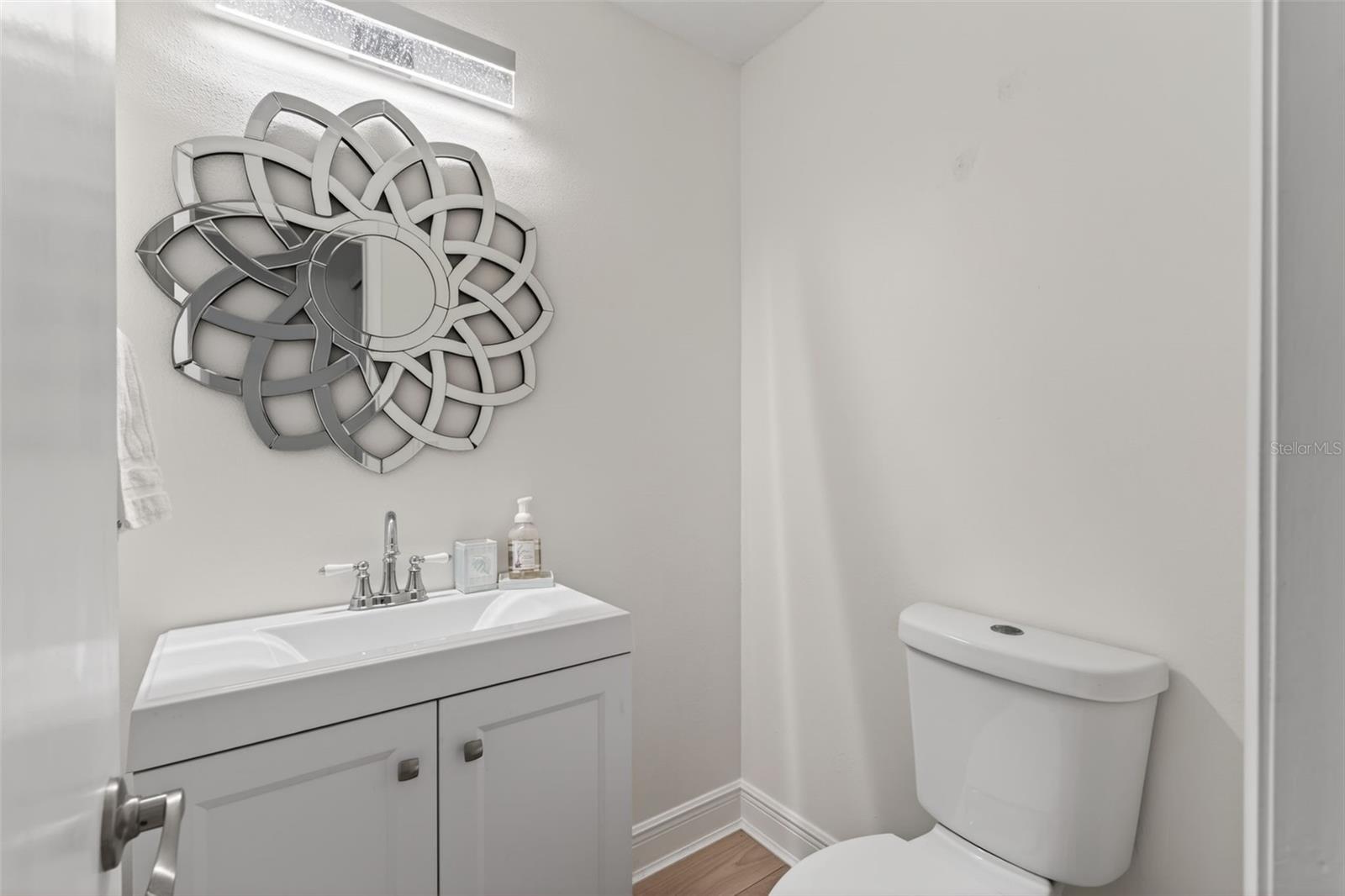 OAK HARBOUR SEC 3 A CONDO - Residential