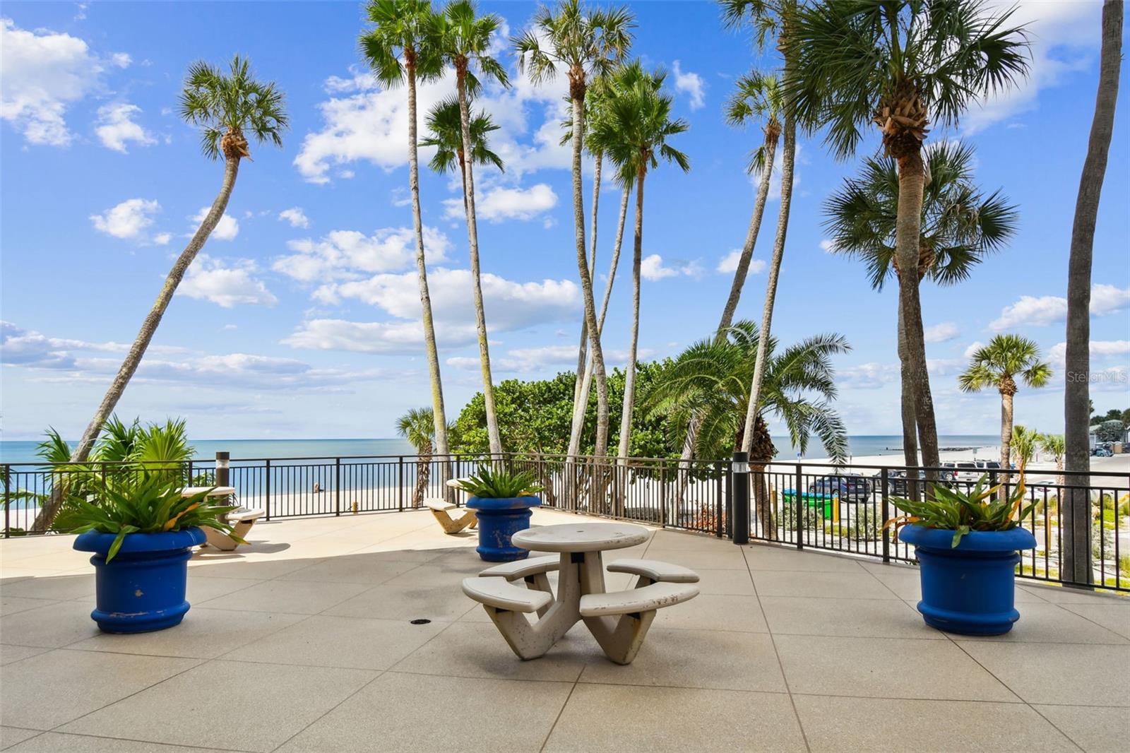 MANSIONS BY THE SEA CONDO - Residential