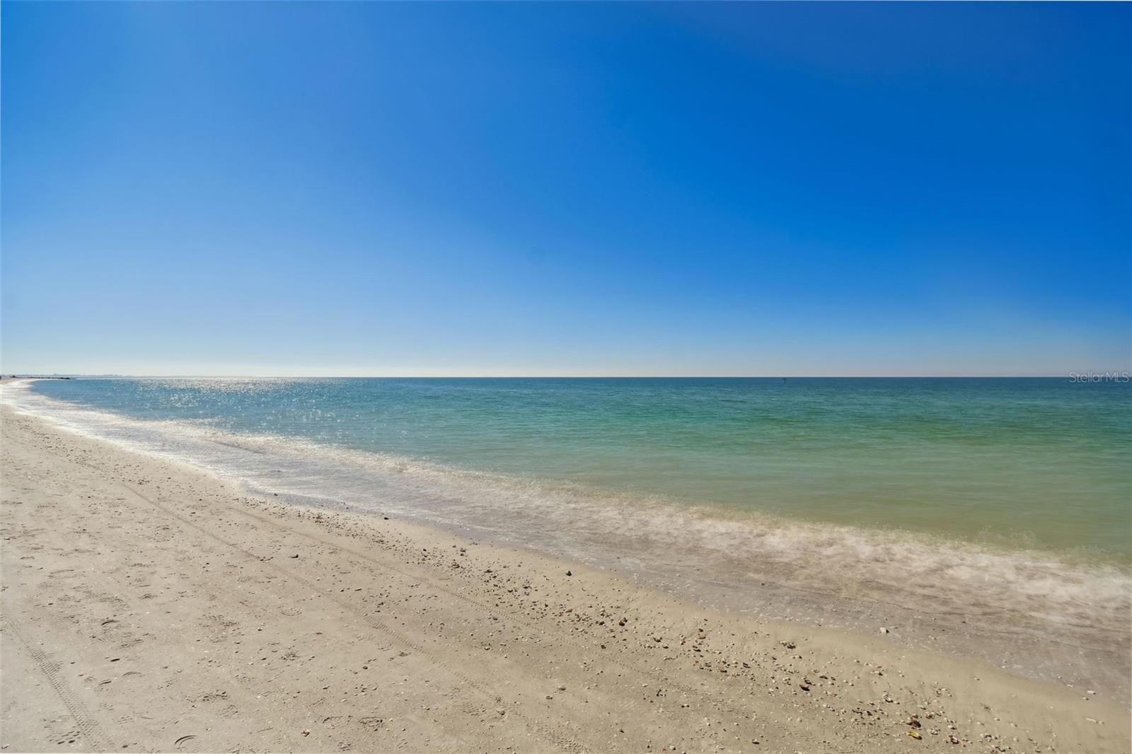 MANSIONS BY THE SEA CONDO - Residential