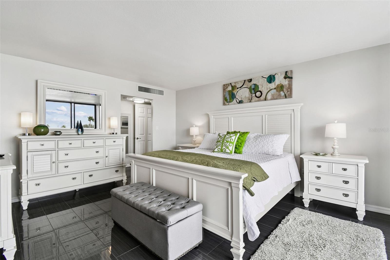 MANSIONS BY THE SEA CONDO - Residential