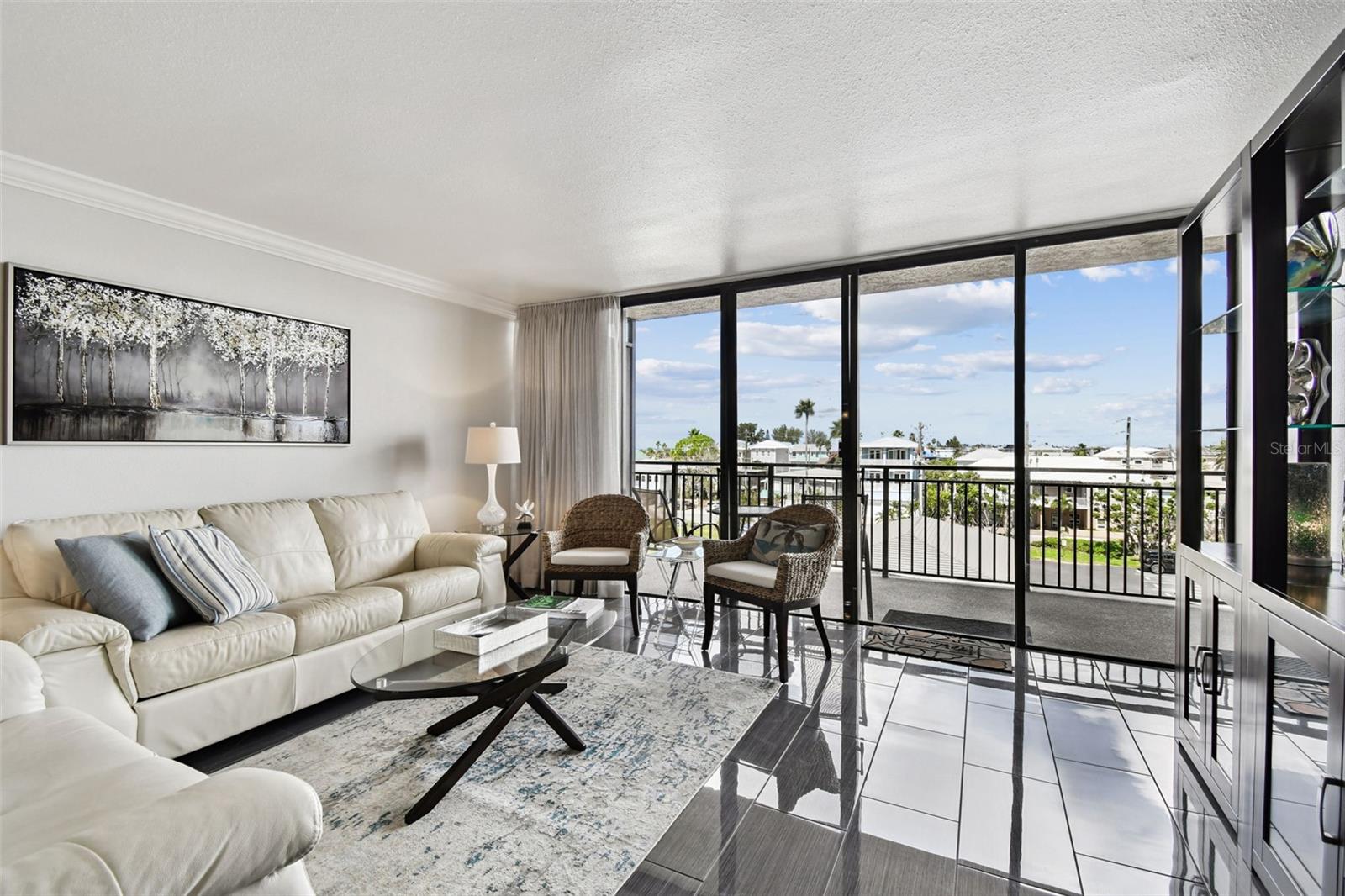 MANSIONS BY THE SEA CONDO - Residential