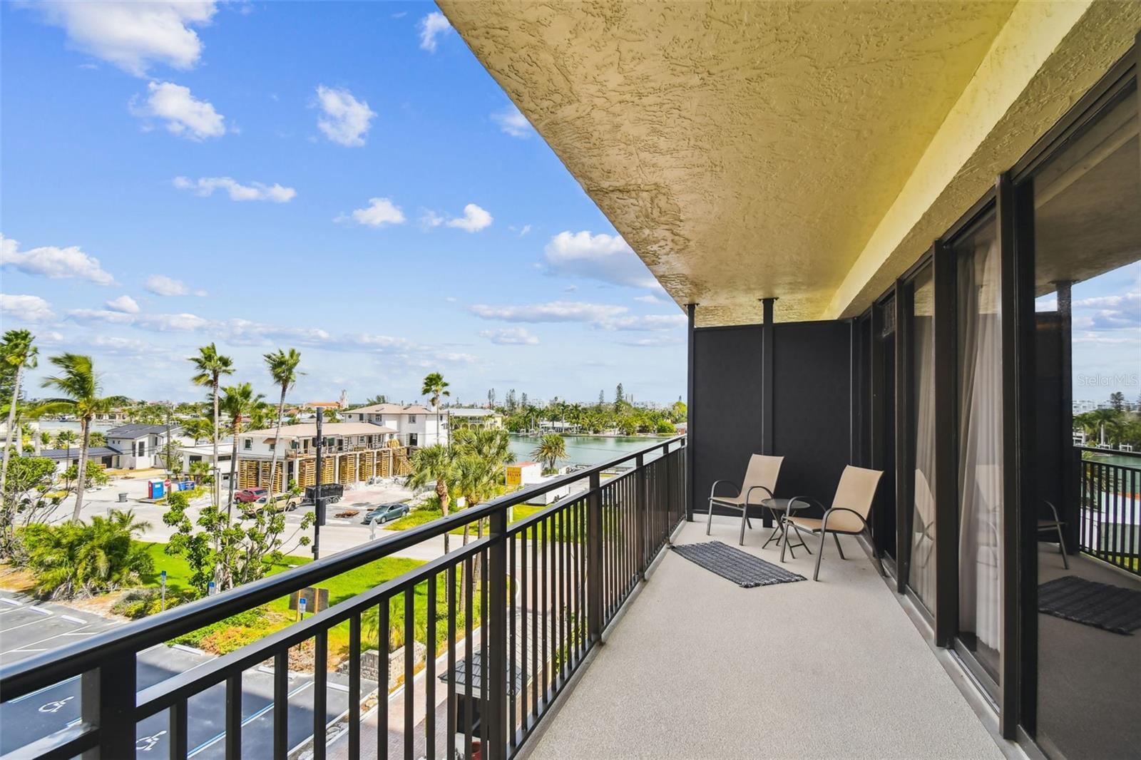 MANSIONS BY THE SEA CONDO - Residential