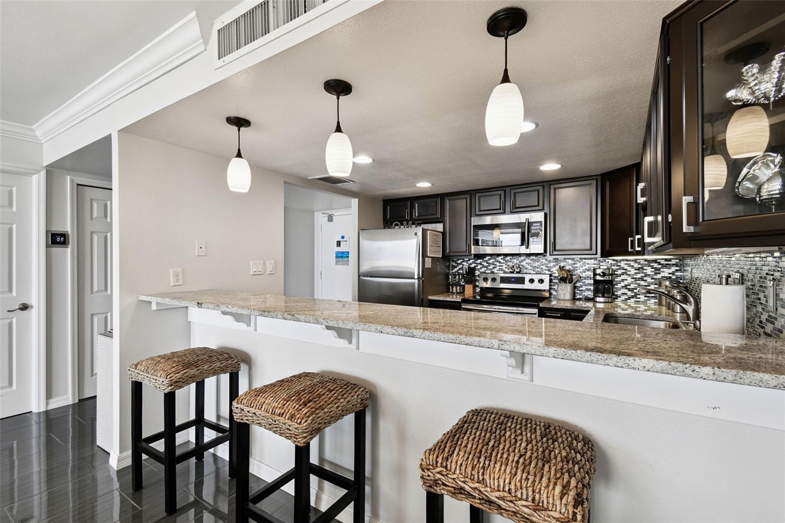 MANSIONS BY THE SEA CONDO - Residential