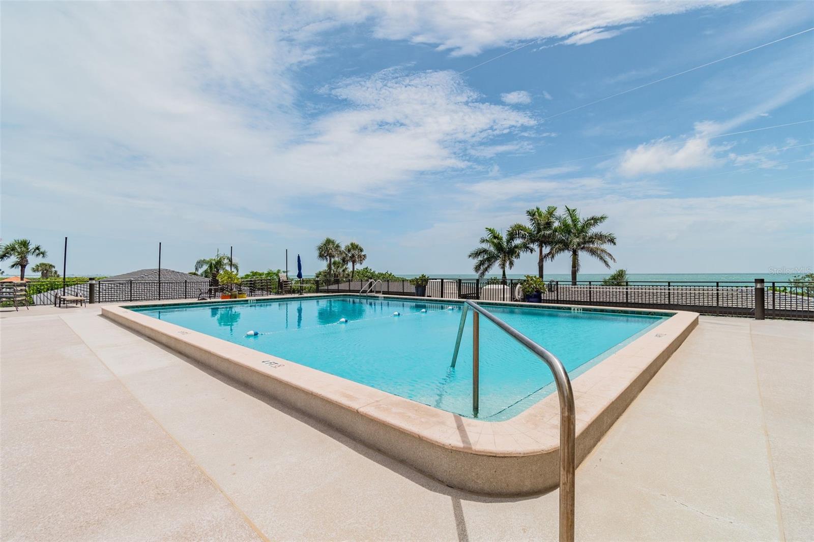MANSIONS BY THE SEA CONDO - Residential