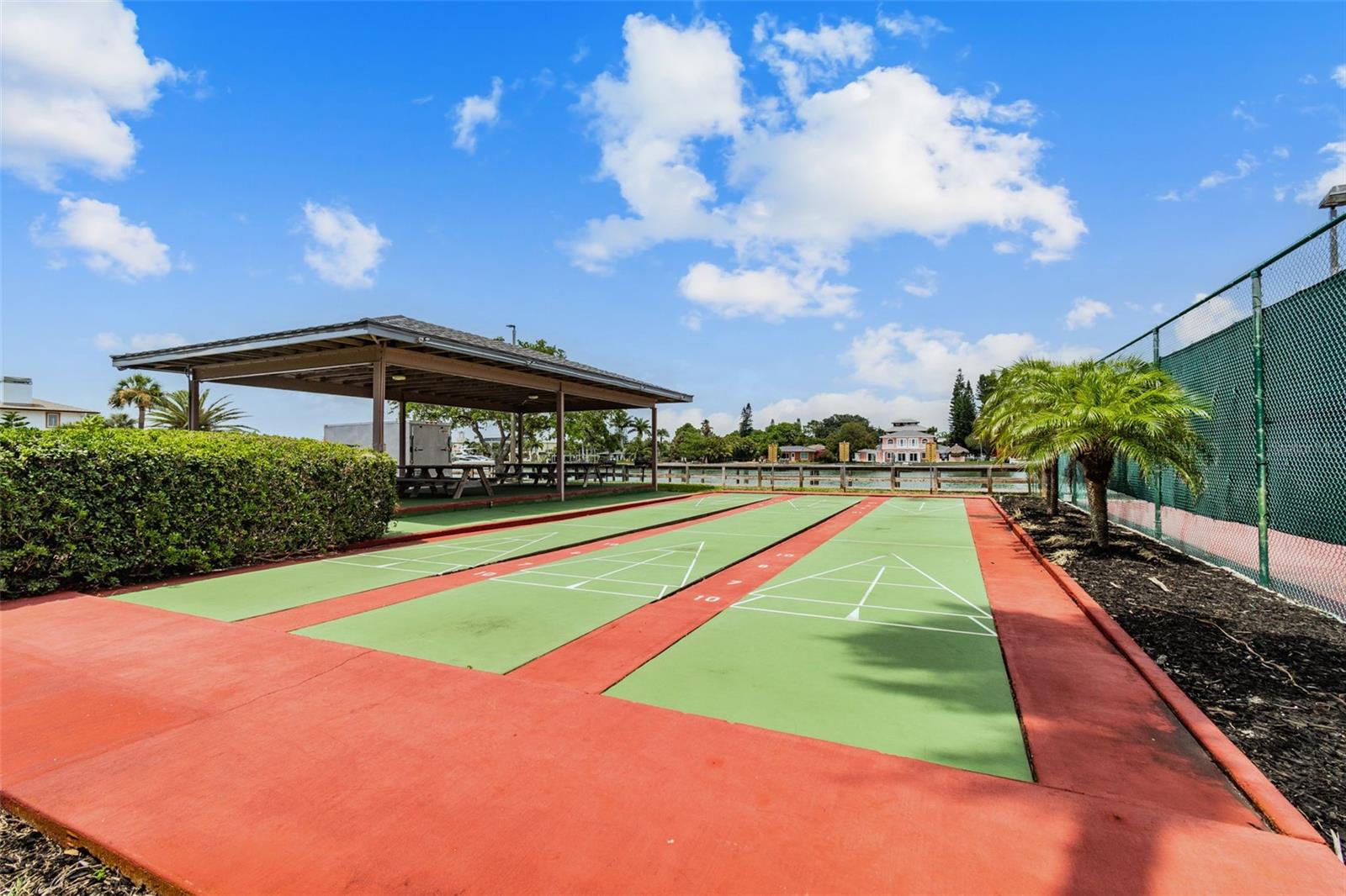MANSIONS BY THE SEA CONDO - Residential