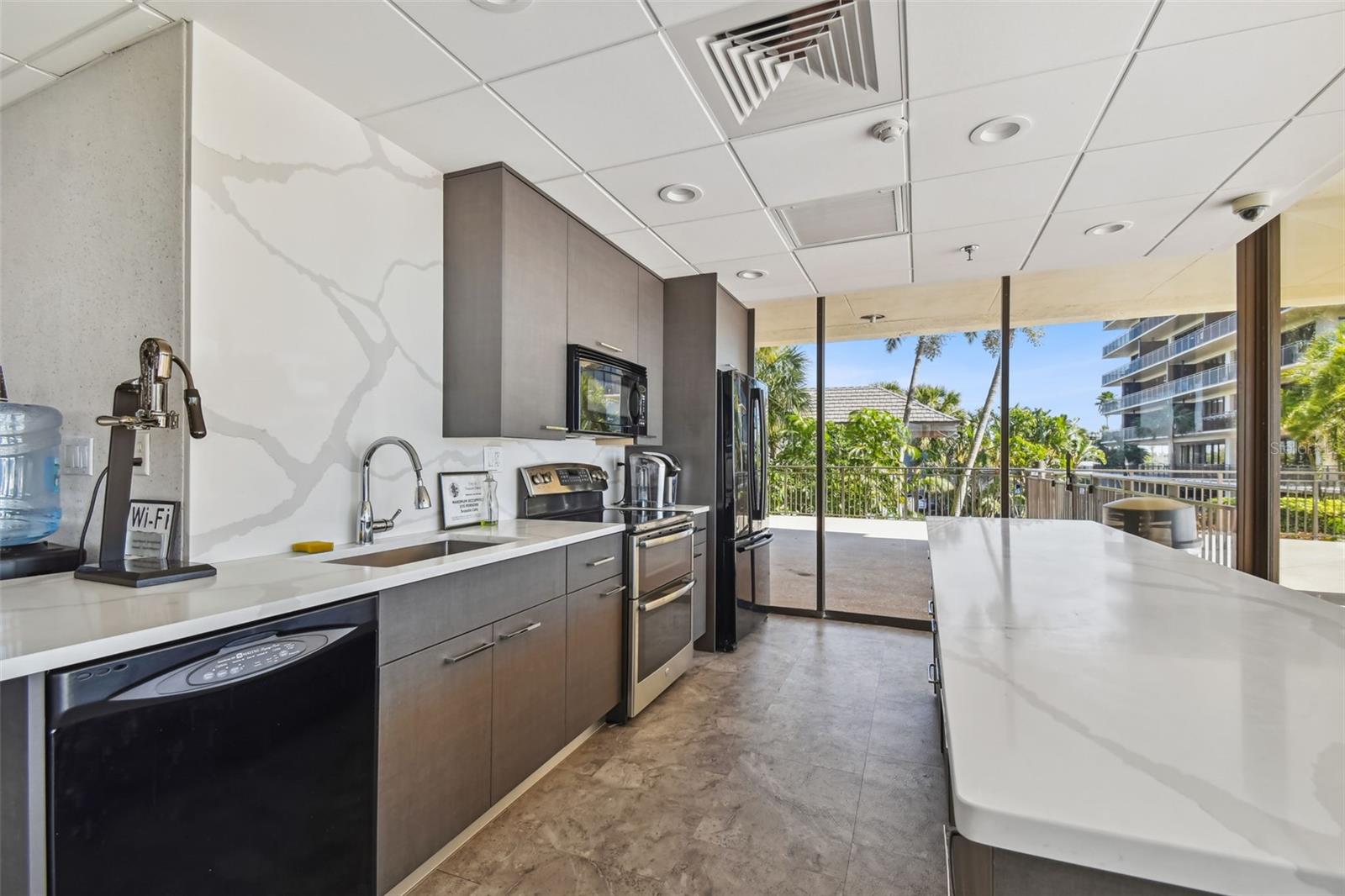 MANSIONS BY THE SEA CONDO - Residential