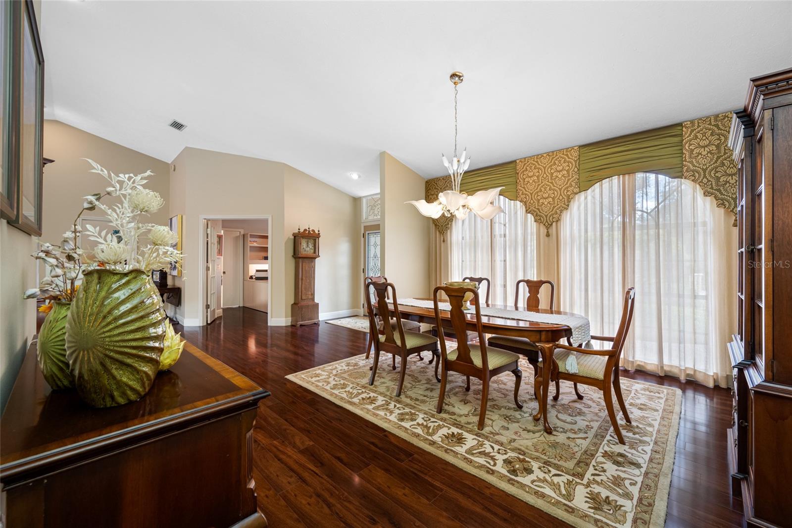 THE MANORS AT CRYSTAL LAKES - Residential