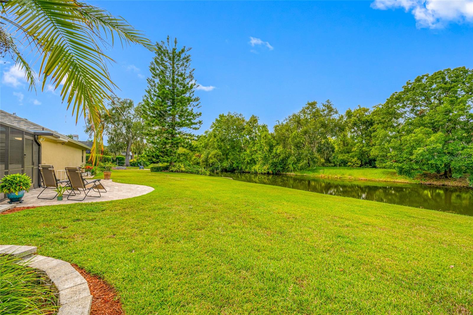 THE MANORS AT CRYSTAL LAKES - Residential