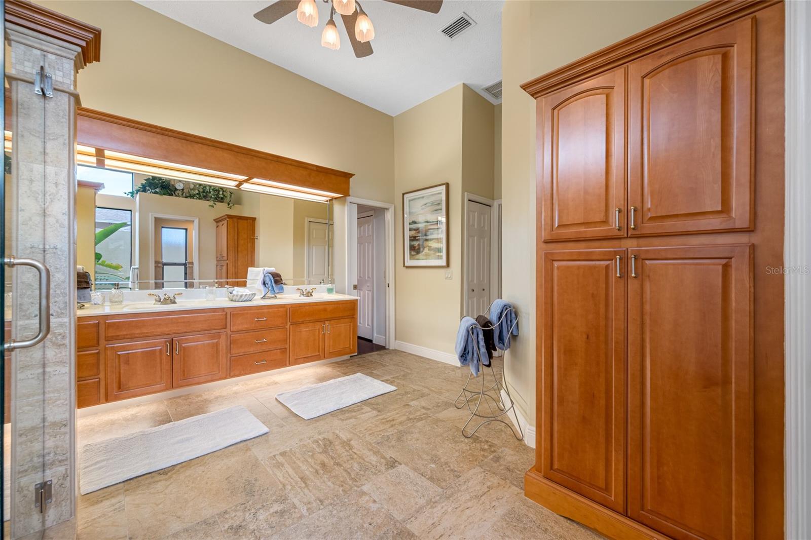 THE MANORS AT CRYSTAL LAKES - Residential