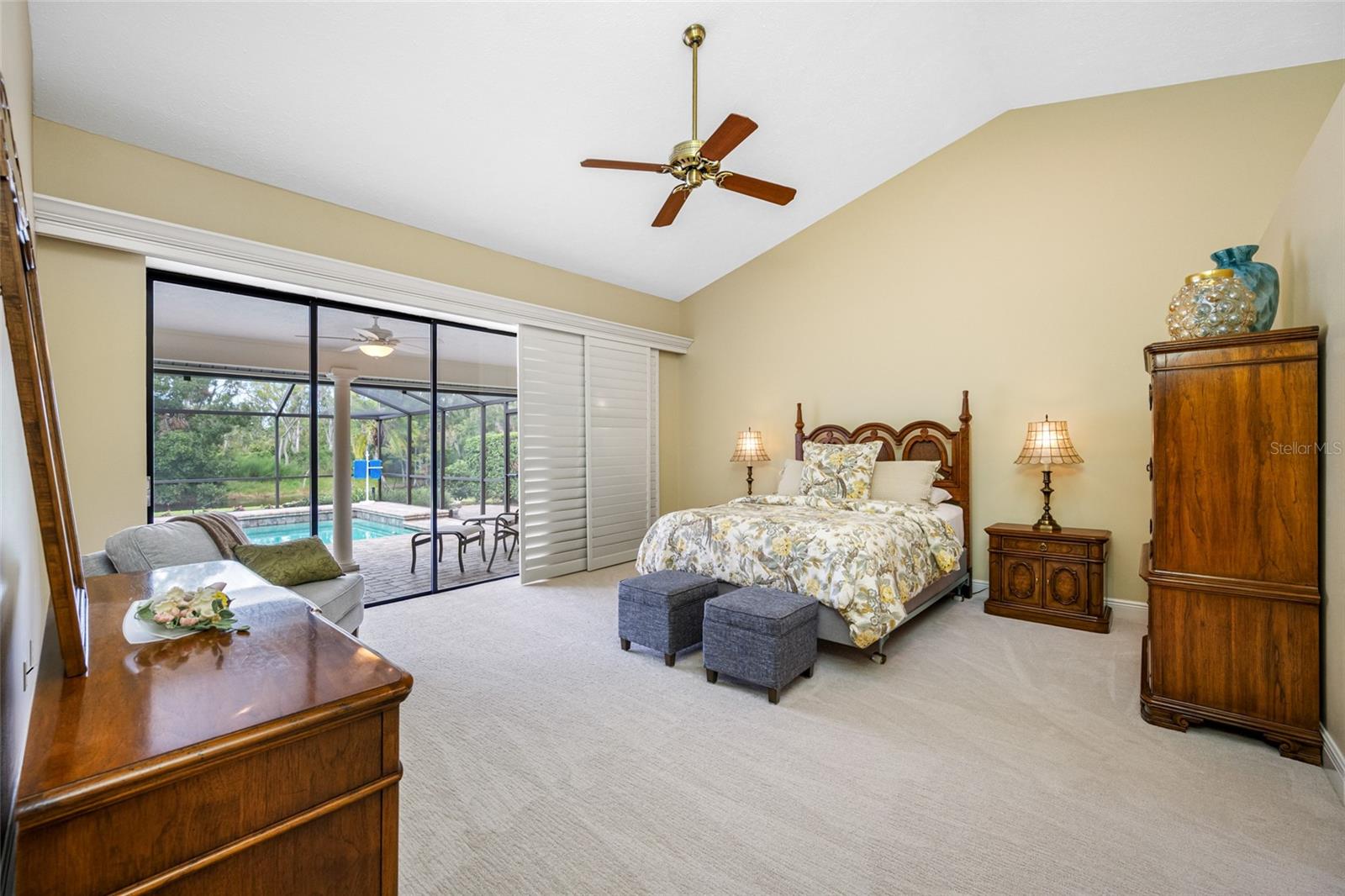 THE MANORS AT CRYSTAL LAKES - Residential