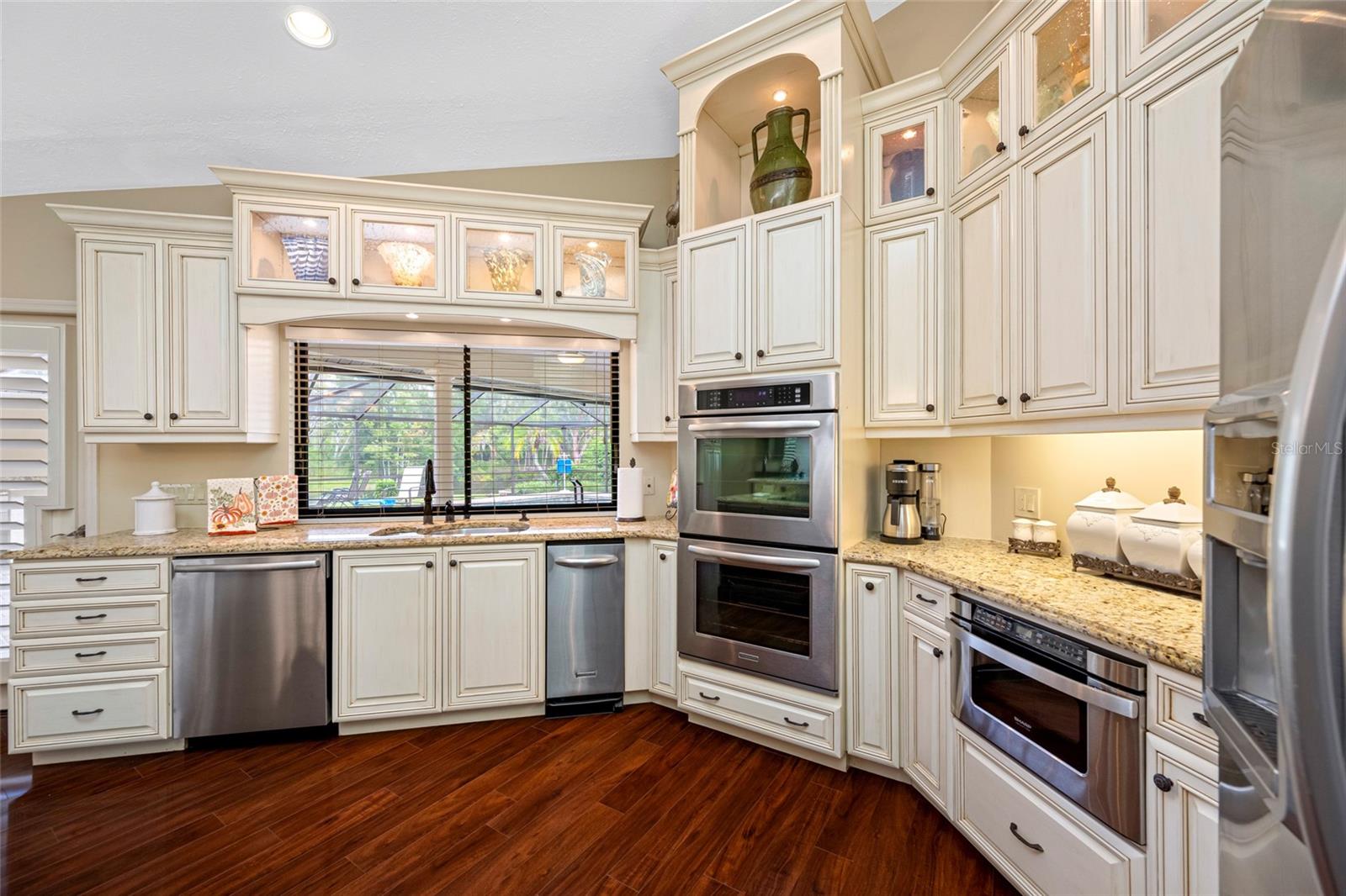 THE MANORS AT CRYSTAL LAKES - Residential